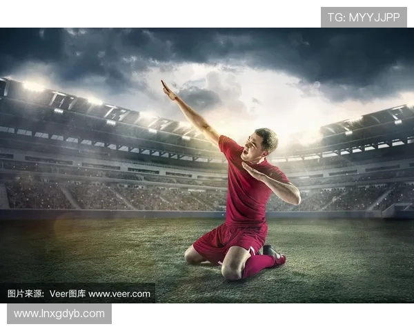 足球明星精彩瞬间高清图片展示球场魅力与技艺的完美结合
